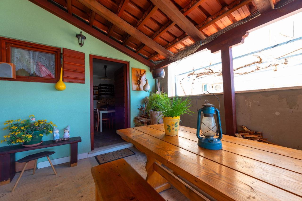 Apartma Tomi & Ivana Trogir